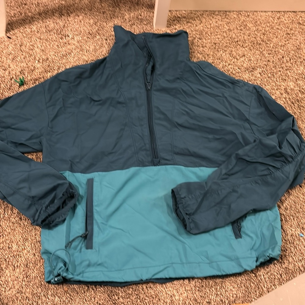 All in motion windbreaker